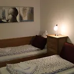 Hotel Leezdorfer Hof 3*