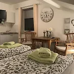 Leezdorfer Hof 3* Leezdorf