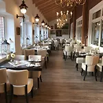 Hotel Leezdorfer Hof 3*
