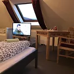 Leezdorfer Hof Hotel 3*