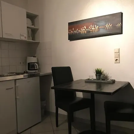 Leezdorfer Hof 3*