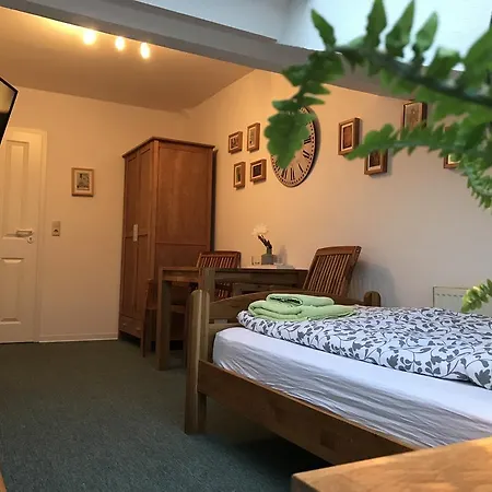Leezdorfer Hof Szálloda 3*