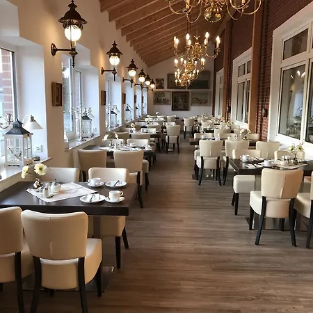 Hotel Leezdorfer Hof 3*