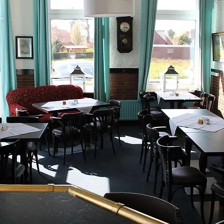 Szálloda Leezdorfer Hof 3*