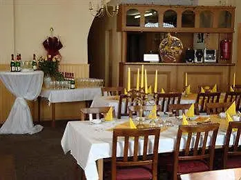 Hotel Leezdorfer Hof 3*