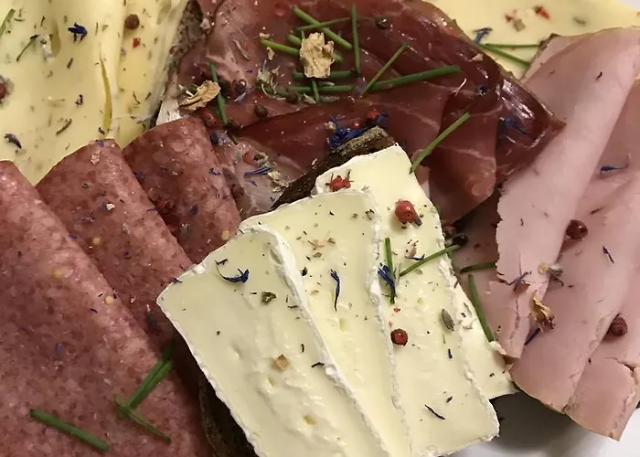 Hotel Leezdorfer Hof 3*